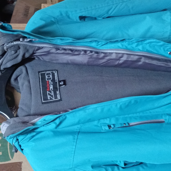 Below Zero 3-1 system jacket - Picture 9 of 9